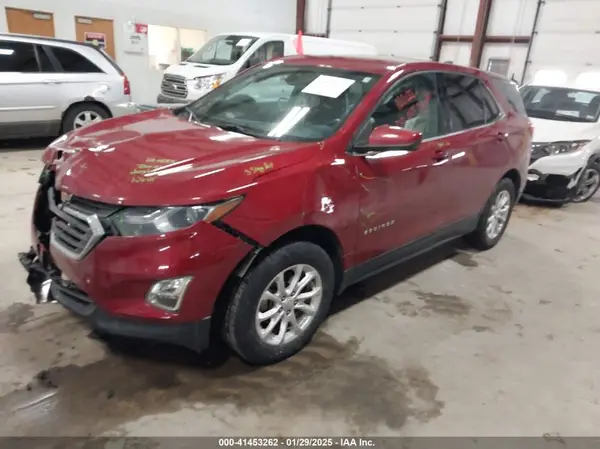 3GNAXUEVXLL124710 2020 CHEVROLET EQUINOX - Image 2