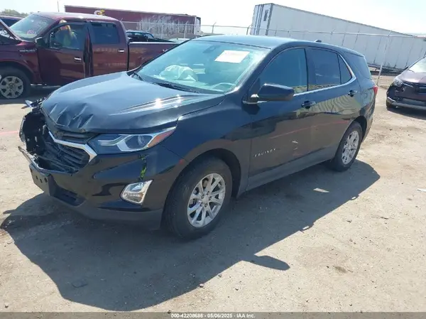 3GNAXUEVXLL267186 2020 CHEVROLET EQUINOX - Image 2