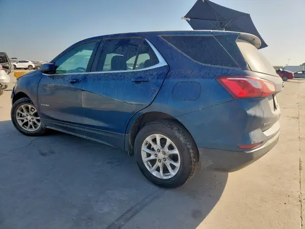 3GNAXUEVXML304268 2021 CHEVROLET EQUINOX - Image 2