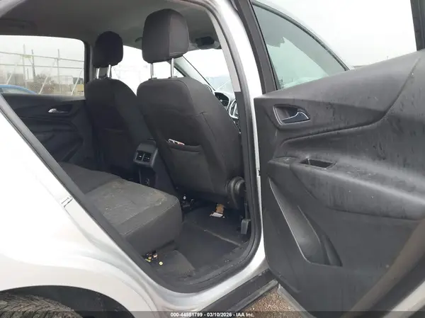 3GNAXUEVXML400790 2021 CHEVROLET EQUINOX - Image 8