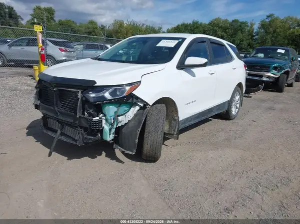 3GNAXUEVXMS102651 2021 CHEVROLET EQUINOX - Image 2