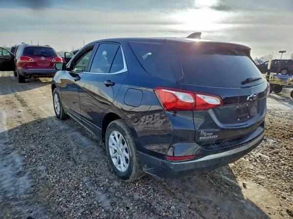 3GNAXUEVXMS110622 2021 CHEVROLET EQUINOX - Image 2