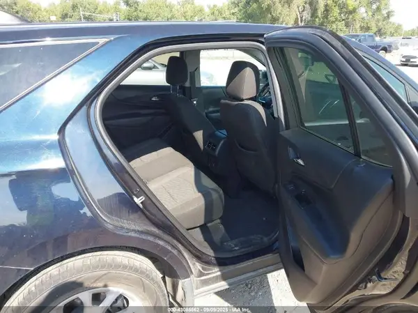 3GNAXUEVXMS136993 2021 CHEVROLET EQUINOX - Image 8