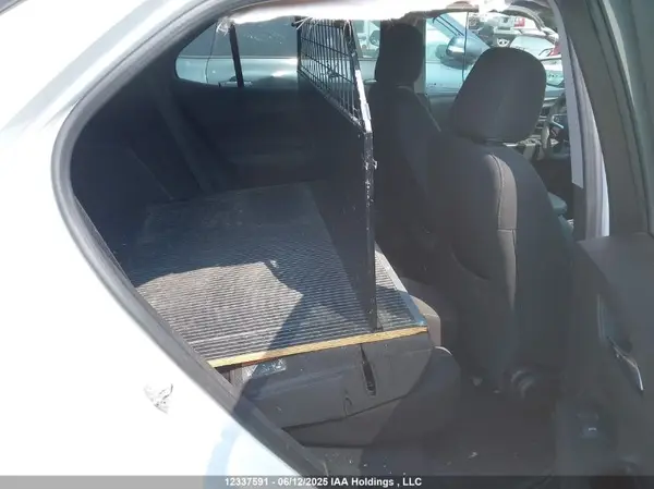 3GNAXUEVXNL124239 2022 CHEVROLET EQUINOX - Image 8