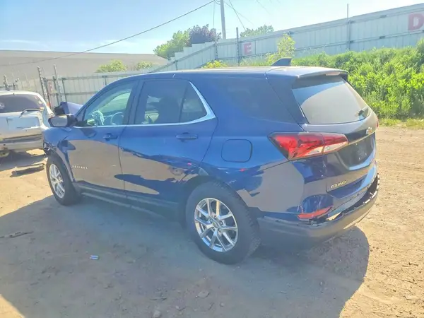 3GNAXUEVXNL222557 2022 CHEVROLET EQUINOX - Image 2