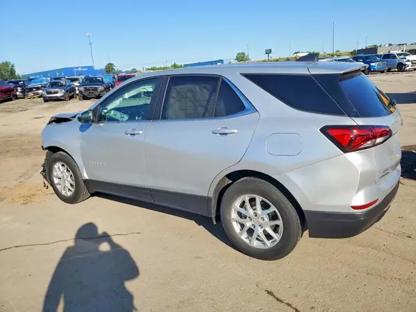 3GNAXUEVXNL229640 2022 CHEVROLET EQUINOX - Image 2