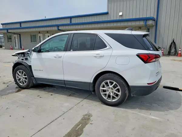 3GNAXUEVXNL257440 2022 CHEVROLET EQUINOX - Image 2