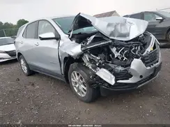 3GNAXUEVXNL264386 2022 CHEVROLET EQUINOX