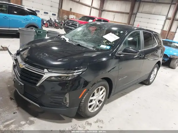 3GNAXUEVXNL309469 2022 CHEVROLET EQUINOX - Image 2