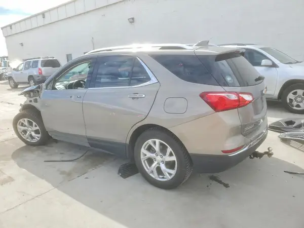 3GNAXVEV2JS571752 2018 CHEVROLET EQUINOX - Image 2