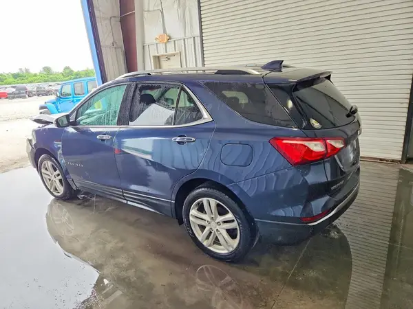 3GNAXVEV5JL117540 2018 CHEVROLET EQUINOX - Image 2