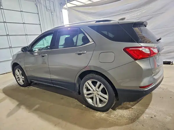 3GNAXVEV5JS644239 2018 CHEVROLET EQUINOX - Image 2