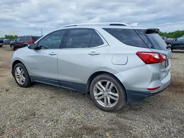 3GNAXVEV6JS511022 2018 CHEVROLET EQUINOX - Image 2