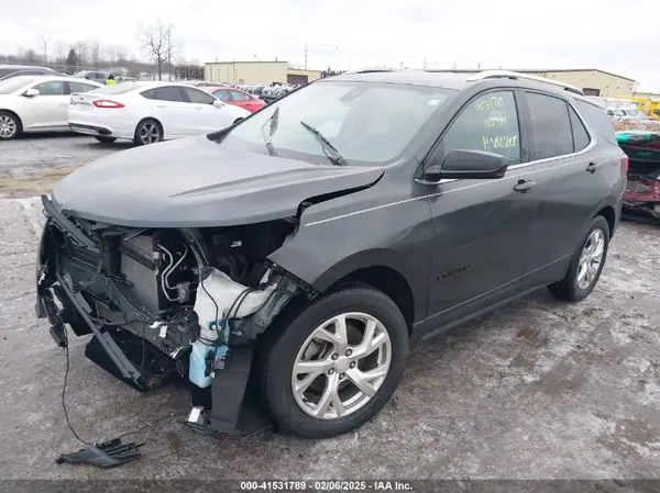 3GNAXVEX1LS520361 2020 CHEVROLET EQUINOX - Image 2