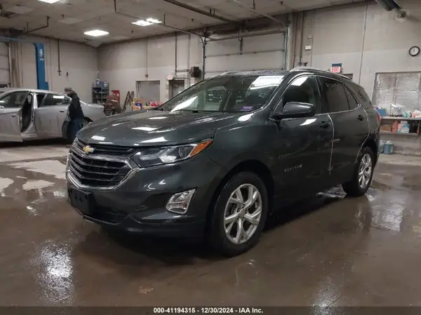 3GNAXVEX2LL253919 2020 CHEVROLET EQUINOX - Image 2