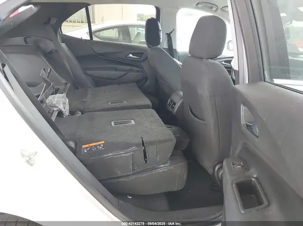 3GNAXVEX3KS649863 2019 CHEVROLET EQUINOX - Image 8