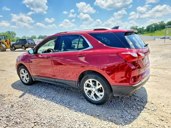 3GNAXVEX4LL209713 2020 CHEVROLET EQUINOX - Image 2