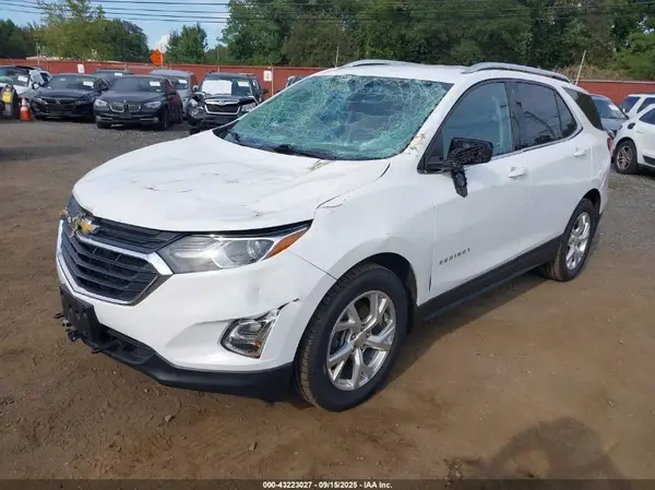 3GNAXVEX6KS678953 2019 CHEVROLET EQUINOX - Image 2