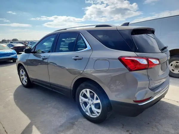 3GNAXVEX7KS573290 2019 CHEVROLET EQUINOX - Image 2