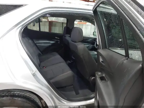 3GNAXVEX7KS630409 2019 CHEVROLET EQUINOX - Image 8