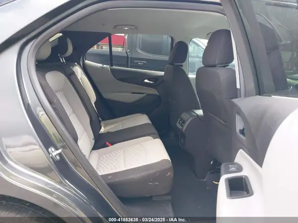 3GNAXVEX7KS662700 2019 CHEVROLET EQUINOX - Image 8
