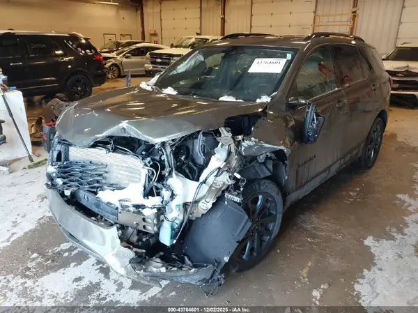 3GNAXWEG1RL168925 2024 CHEVROLET EQUINOX - Image 2