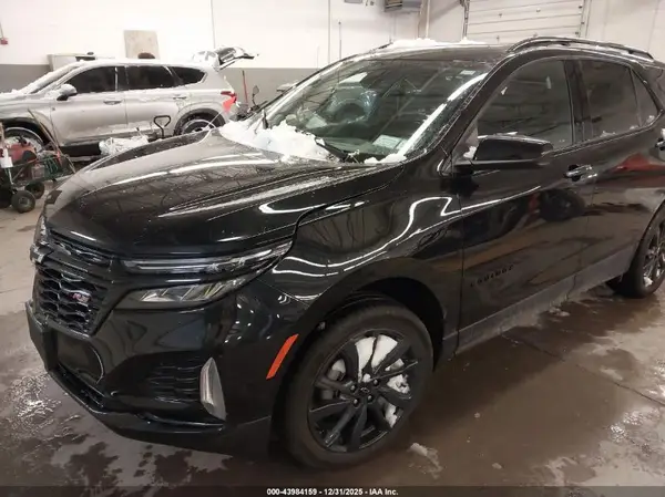 3GNAXWEG1RL272749 2024 CHEVROLET EQUINOX - Image 2