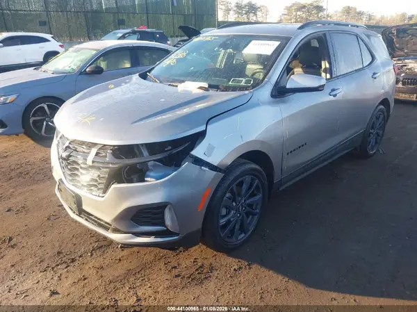 3GNAXWEG1RS138734 2024 CHEVROLET EQUINOX - Image 2