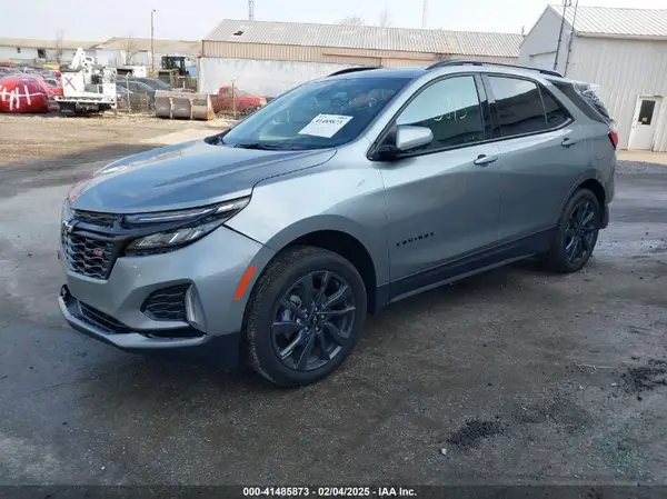 3GNAXWEG1RS232953 2024 CHEVROLET EQUINOX - Image 2