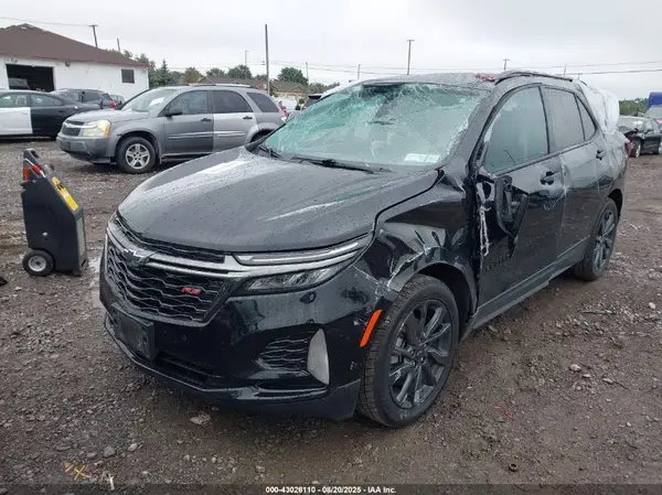 3GNAXWEG2PL232791 2023 CHEVROLET EQUINOX - Image 2