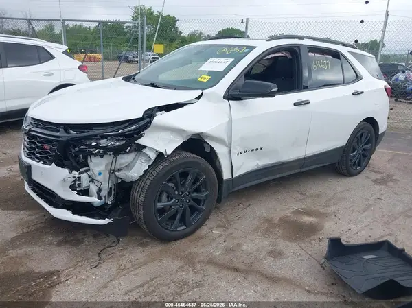 3GNAXWEG4RS104867 2024 CHEVROLET EQUINOX - Image 2