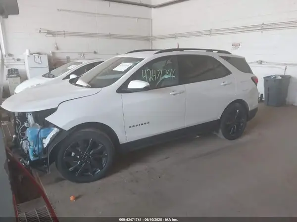 3GNAXWEG5PL239640 2023 CHEVROLET EQUINOX - Image 2