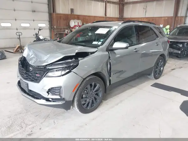 3GNAXWEG5RS229795 2024 CHEVROLET EQUINOX - Image 2
