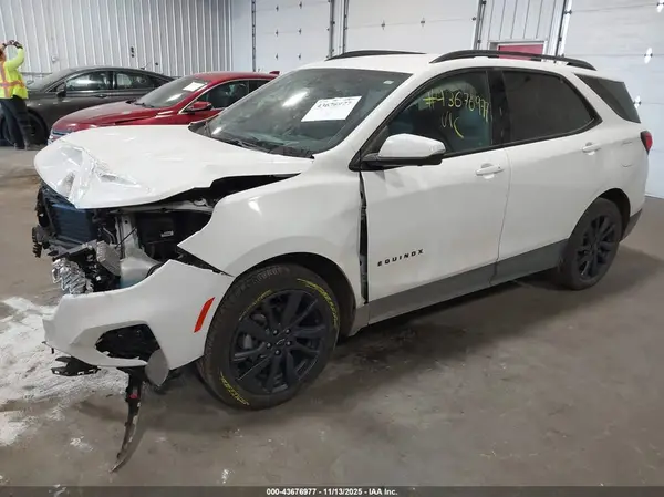 3GNAXWEG6RS164889 2024 CHEVROLET EQUINOX - Image 2