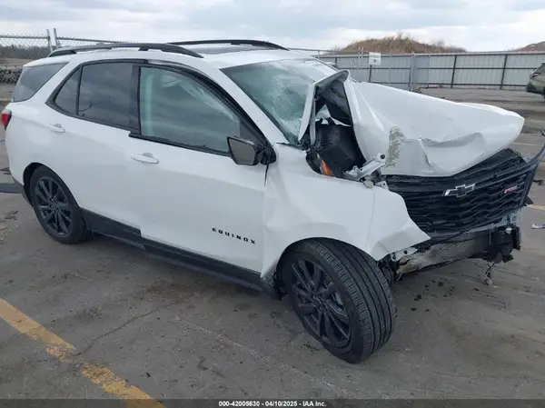 3GNAXWEG6RS213895 2024 CHEVROLET EQUINOX - Image 1