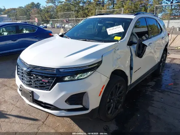 3GNAXWEG8RS129819 2024 CHEVROLET EQUINOX - Image 2