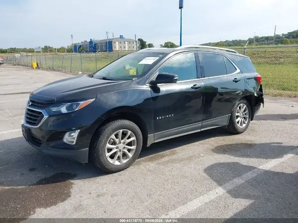 3GNAXWEU1KL172405 2019 CHEVROLET EQUINOX - Image 2