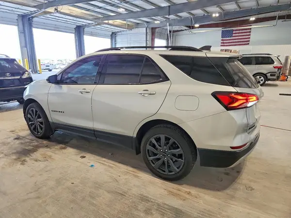 3GNAXWEV2NS183383 2022 CHEVROLET EQUINOX - Image 2