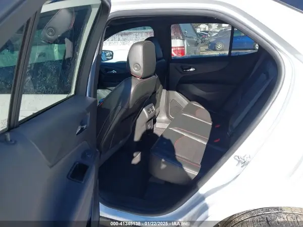 3GNAXWEV5NS243477 2022 CHEVROLET EQUINOX - Image 8