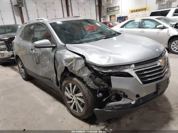 3GNAXXEG1RL153279 2024 CHEVROLET EQUINOX - Image 1