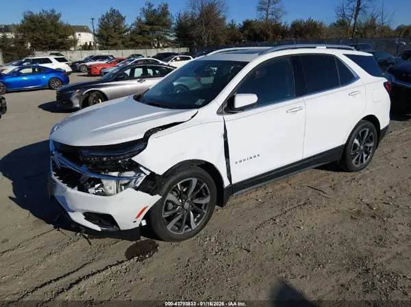 3GNAXXEG5RL179576 2024 CHEVROLET EQUINOX - Image 2