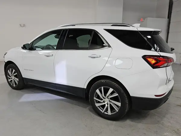 3GNAXXEG8PL260763 2023 CHEVROLET EQUINOX - Image 2