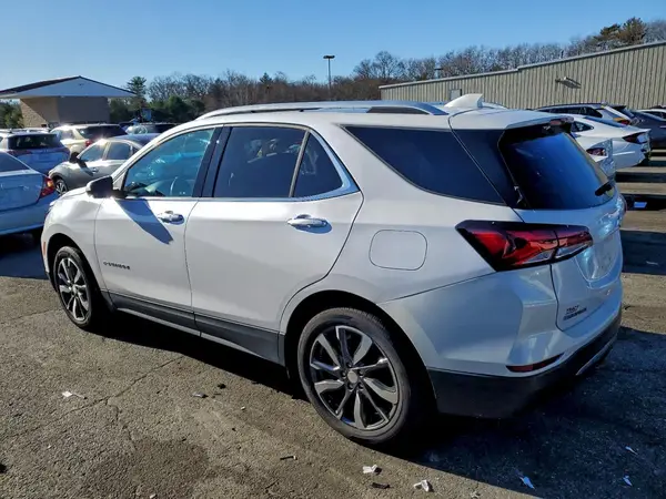3GNAXXEG9RL320875 2024 CHEVROLET EQUINOX - Image 2