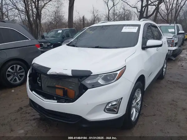 3GNAXXEU3JS635820 2018 CHEVROLET EQUINOX - Image 2