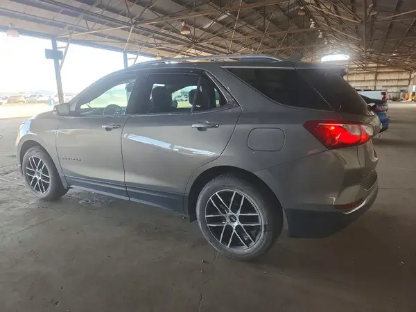 3GNAXXEU3JS639527 2018 CHEVROLET EQUINOX - Image 2