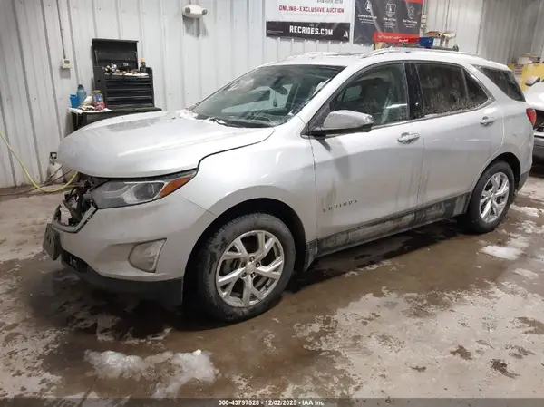 3GNAXXEV0MS146708 2021 CHEVROLET EQUINOX - Image 2
