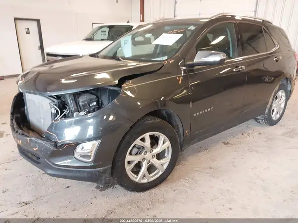 3GNAXXEV2KS558027 2019 CHEVROLET EQUINOX - Image 2