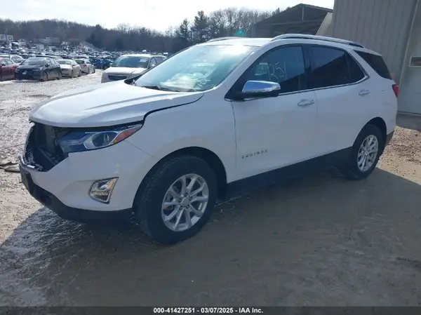 3GNAXXEV7KS588219 2019 CHEVROLET EQUINOX - Image 2