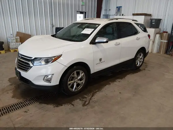 3GNAXXEV7MS106111 2021 CHEVROLET EQUINOX - Image 2