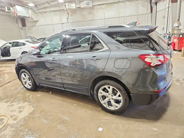 3GNAXXEV9KS630647 2019 CHEVROLET EQUINOX - Image 2